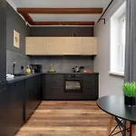 Daire Wyjatkowy Z Projektorem I Stolem Bilardowym W Centrum Gdyni By Renters Gdynia