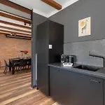 Daire Wyjatkowy Z Projektorem I Stolem Bilardowym W Centrum Gdyni By Renters *