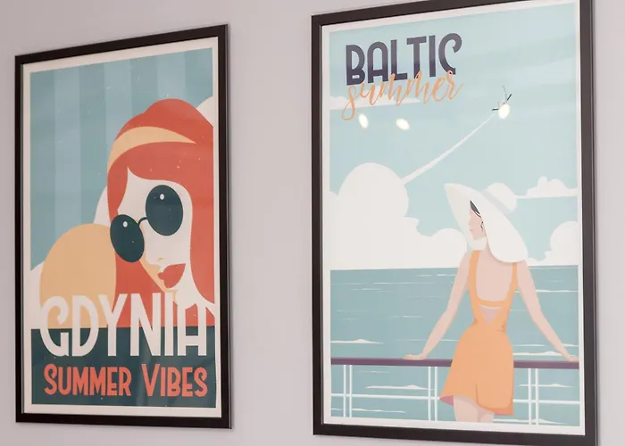 Apartment Wyjatkowy Z Projektorem I Stolem Bilardowym W Centrum Gdyni By Renters Gdynia